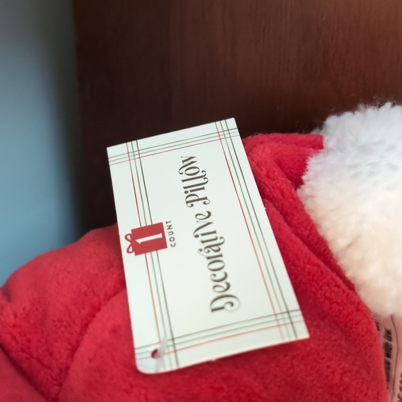 Target Bullseye Christmas Pillow - Picture 5 of 5